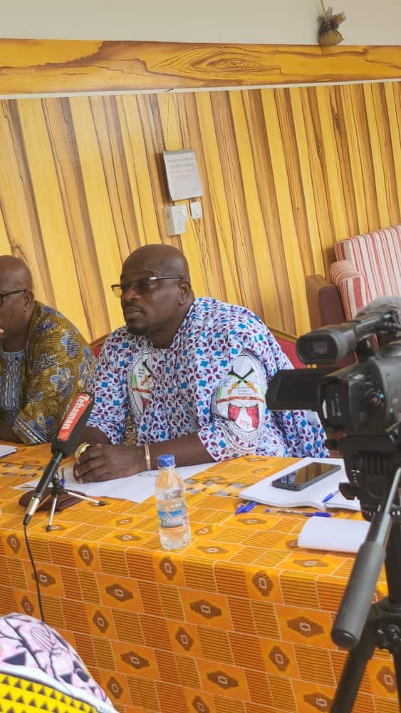 4ème édition du « Prix Atchan d’excellence Robert Beugré Mambé » : Les lauréats connus ce samedi à Yamoussoukro