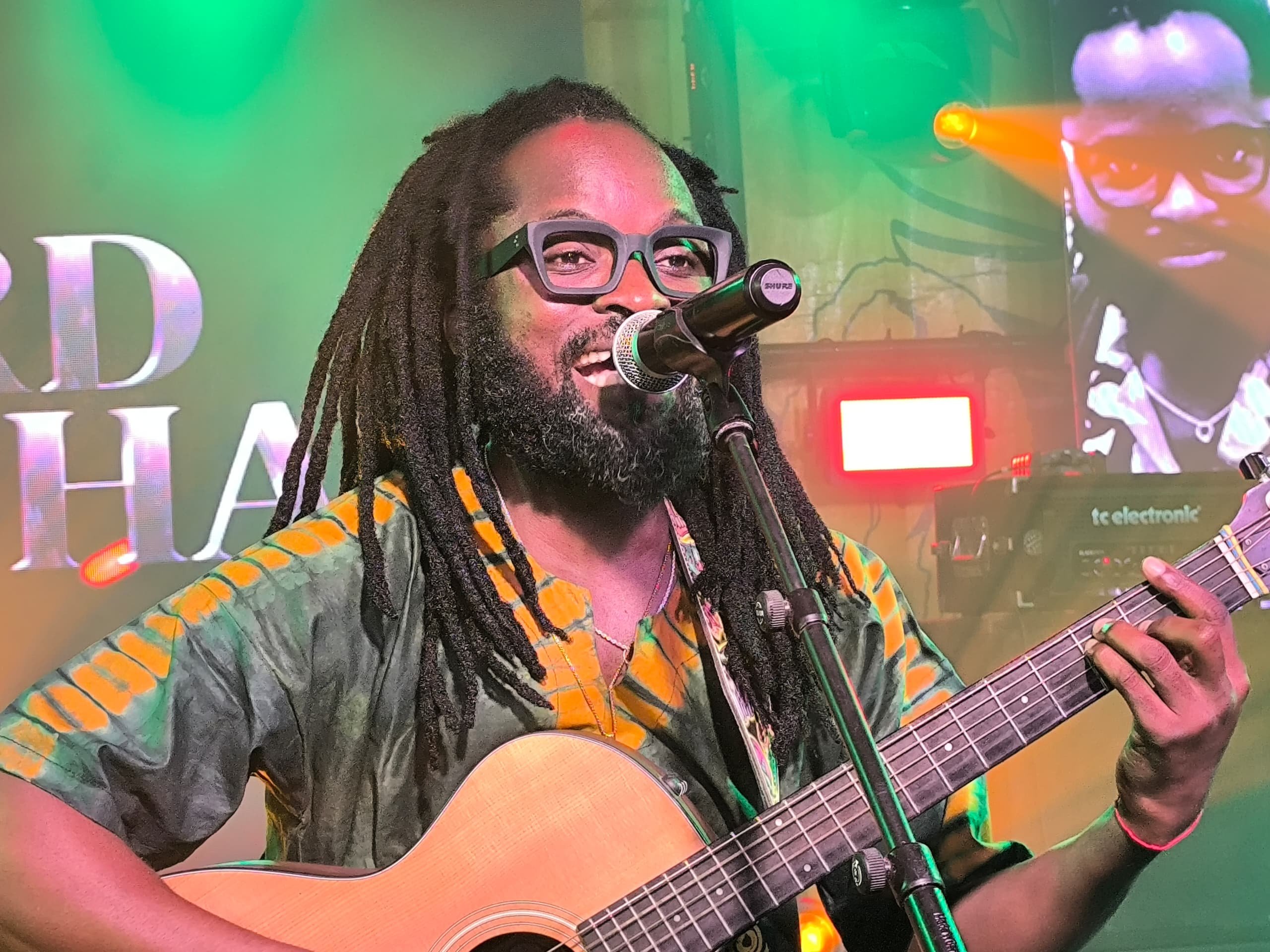 Concert : J’Lord Falasha enflamme l’AZK Live