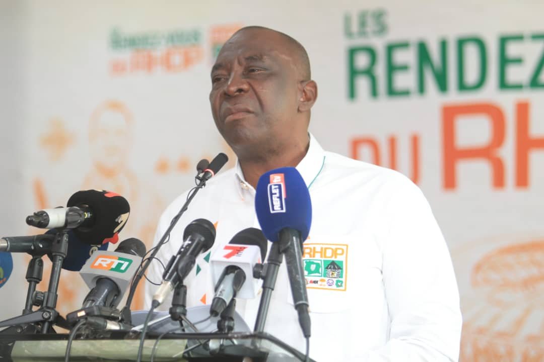 Kobenan Kouassi Adjoumani : « La Côte d'Ivoire est un État de droit, un État démocratique »