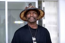 Sculpture sur granite : Korhogo abrite une résidence de création