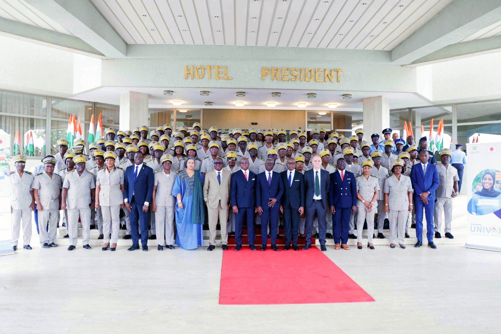 Gouvernance démocratique apaisée : Le Japon renforce les capacités de 171 membres du corps préfectoral