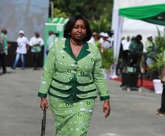 PDCI :  La déléguée départementale de Grand-Bassam 1, Me Linda Diplo claque la porte