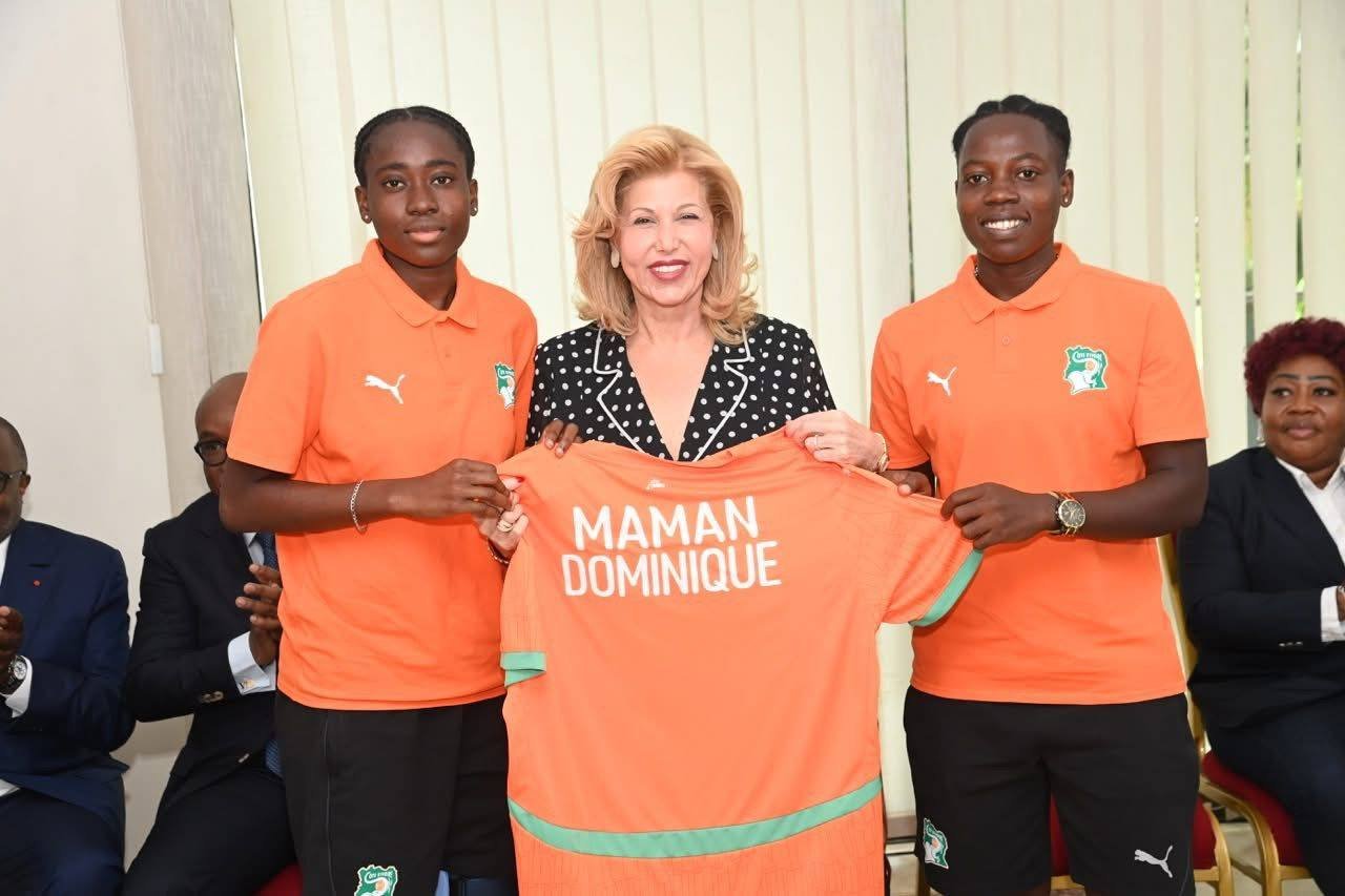 Football - Mondial Féminin U17 Maroc 2025 : Dominique Ouattara offre ses bénédictions et son soutien aux éléphantes