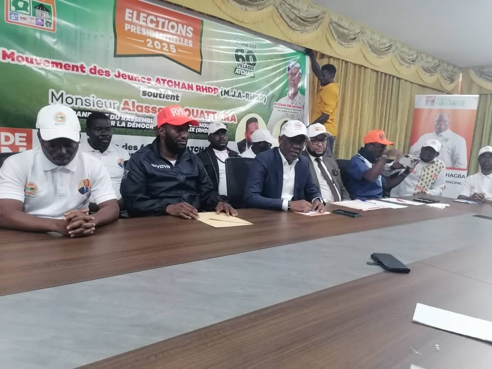 Présidentielle 2025 : Le MJA-RHDP boucle le pays Atchan pour ADO