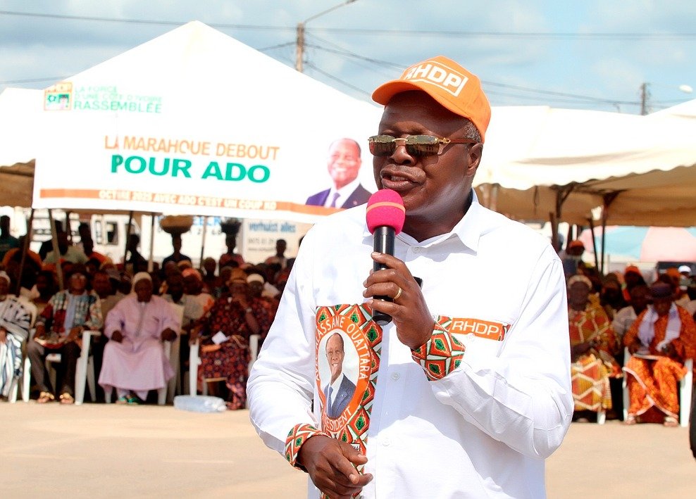 Présidentielle 2025 : Mabri Toikeusse et Adama Koné “vendent” le candidat Ouattara aux populations de la Marahoué