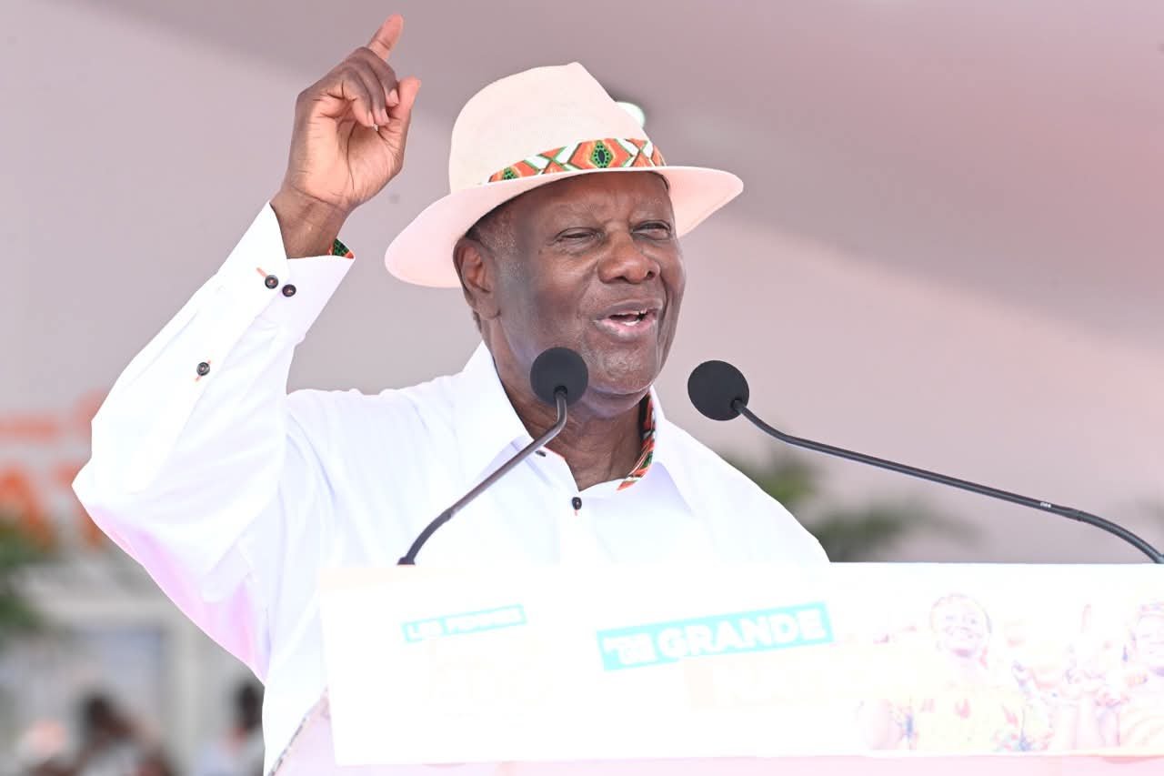 Présidentielle 2025 : Alassane Ouattara devant les femmes : « Je suis candidat pour que chaque femme ivoirienne ait les moyens de bâtir, de choisir et de réussir »