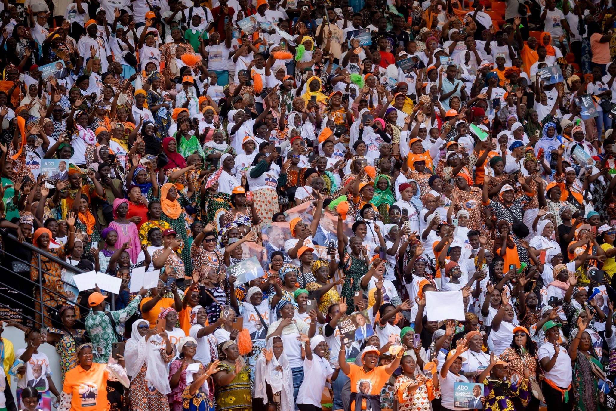 Présidentielle 2025 : Les jeunes expriment leur confiance et leur espoir après le meeting de soutien au Président Alassane Ouattara