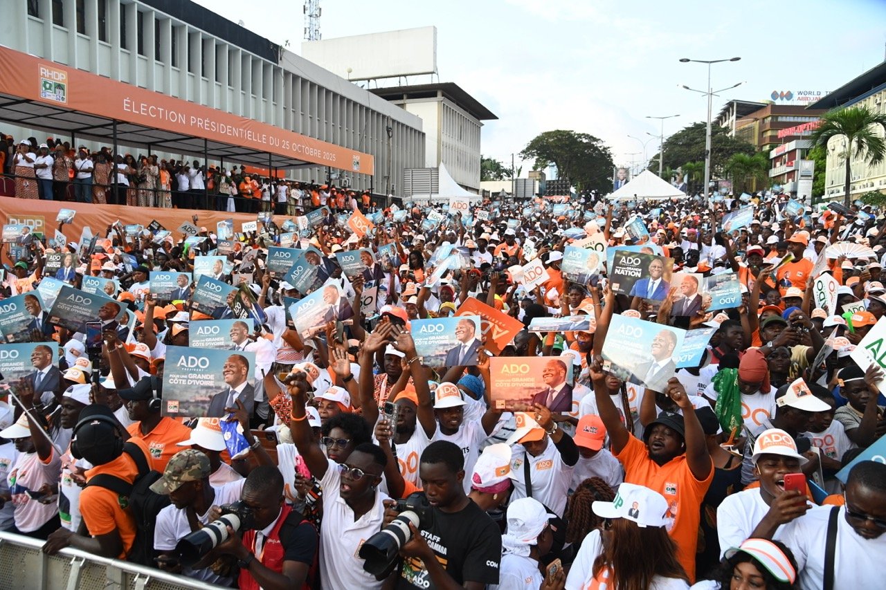 Présidentielle 2025 : Fou ! Fou ! Fou ! à la place de la République
