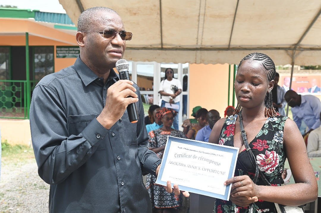 Béoumi : Sidi Touré met en place un fonds destiné à financer des projets de jeunes