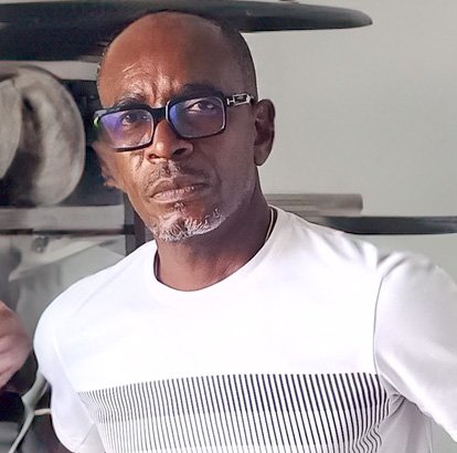 Contribution – Braquage en costume