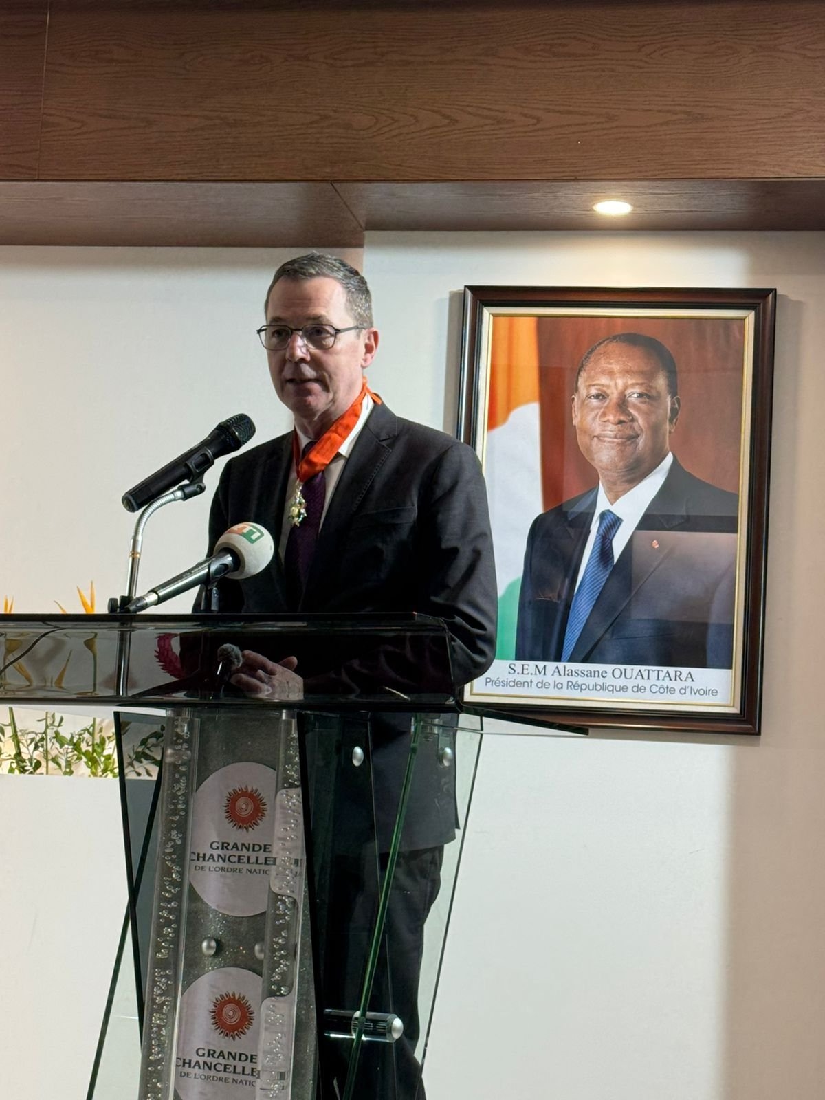 Distinction : Sergio Pimenta fait Commandeur de l’Ordre national de Côte d’Ivoire pour les services rendus à la nation