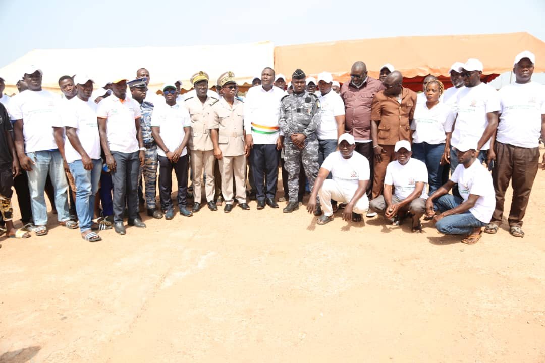 Agnibilékrou : Le district autonome de la Comoé sensibilise transporteurs et usagers de la route sur l’incivisme routier