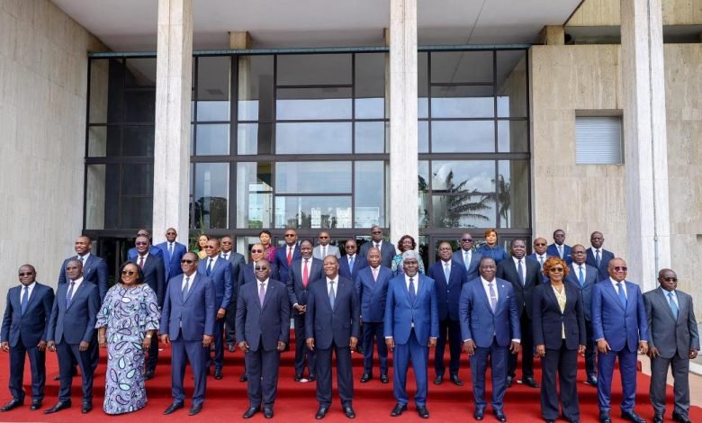 Côte d’Ivoire : La vice-présidence et le gouvernement bientôt dissouts après les législatives