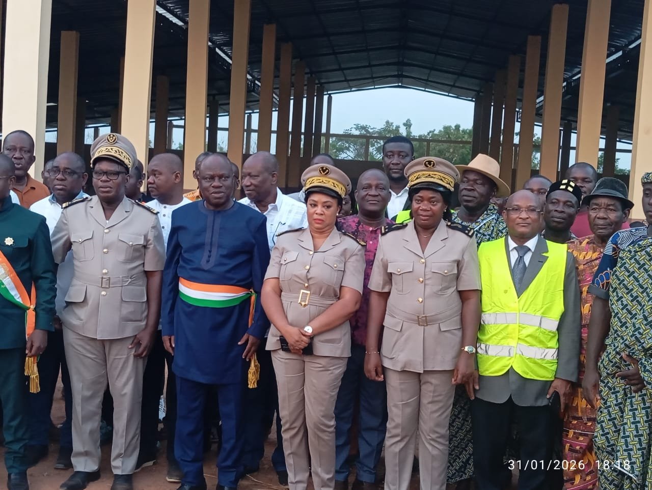 Yamoussoukro : Attiégouakro inaugure son marché central dans une ferveur populaire après 39 ans d’attente