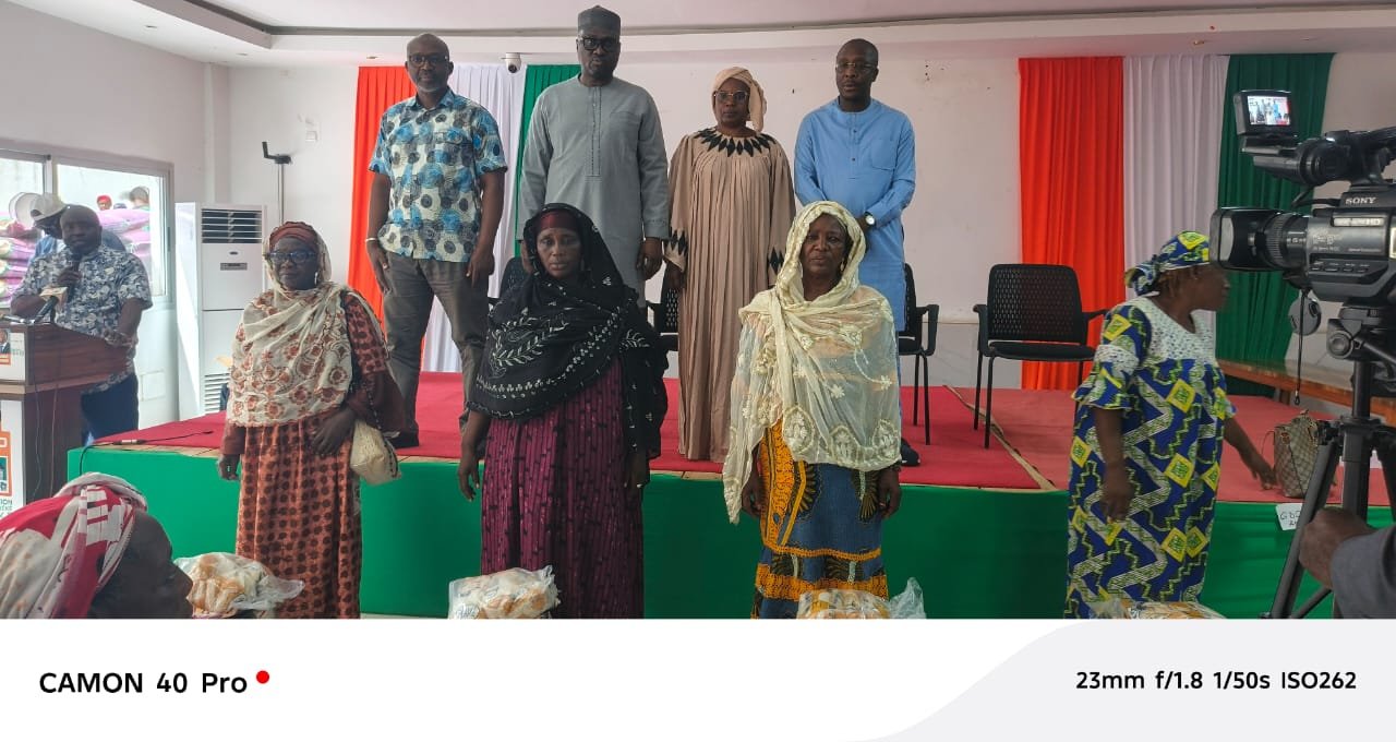 Bouaké : Distribution de vivres par le député Bema Fofana pour le Ramadan et le carême