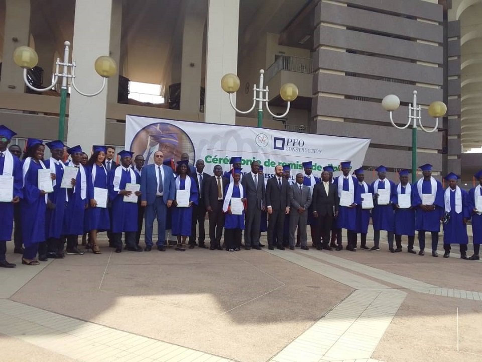 Yamoussoukro : 23 étudiants en master professionnel de l’Institut national polytechnique Houphouët-Boigny ont reçu leurs diplômes