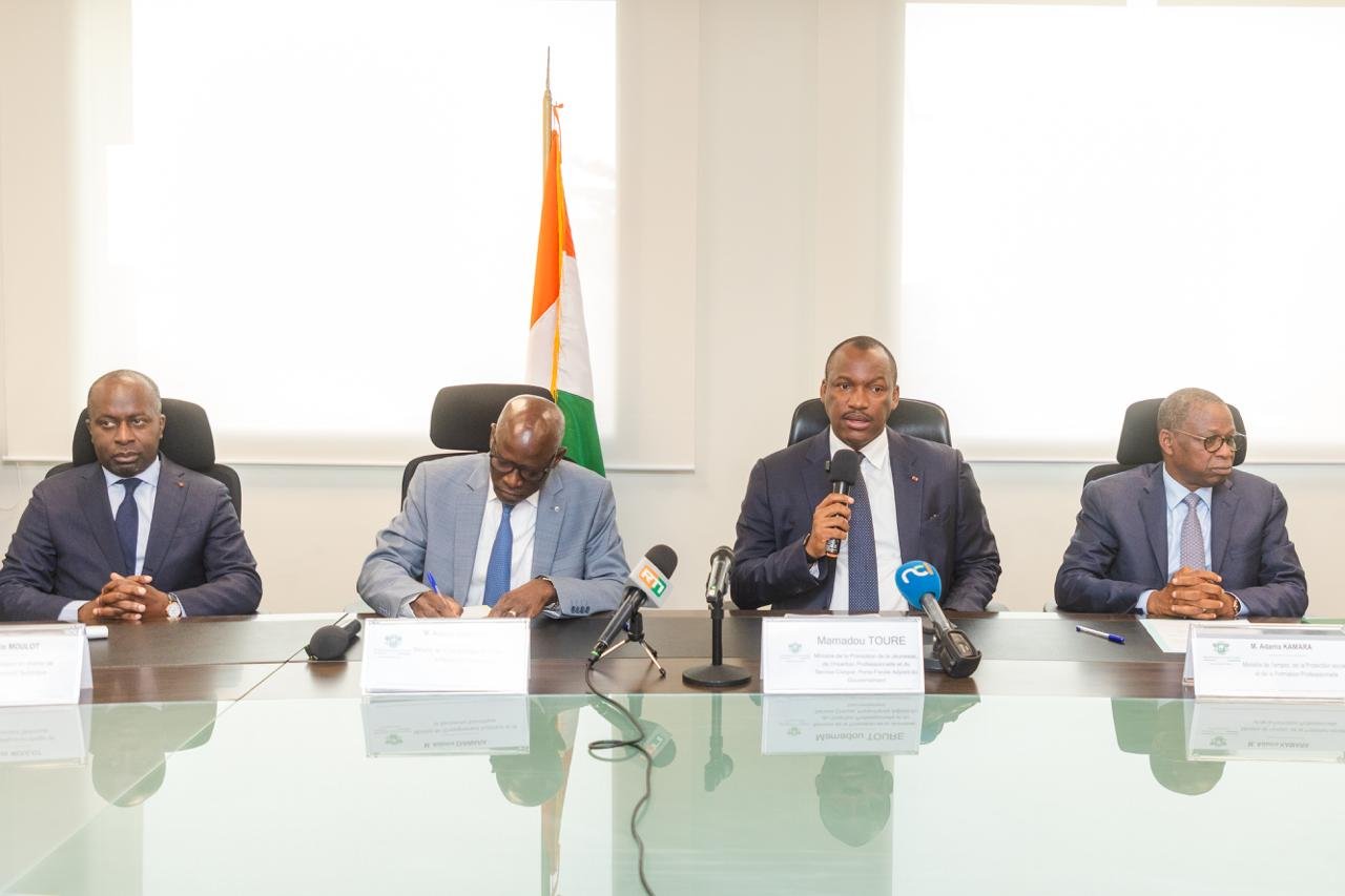 Programme Jeunesse 2026-2030 : Cinq ministères se concertent