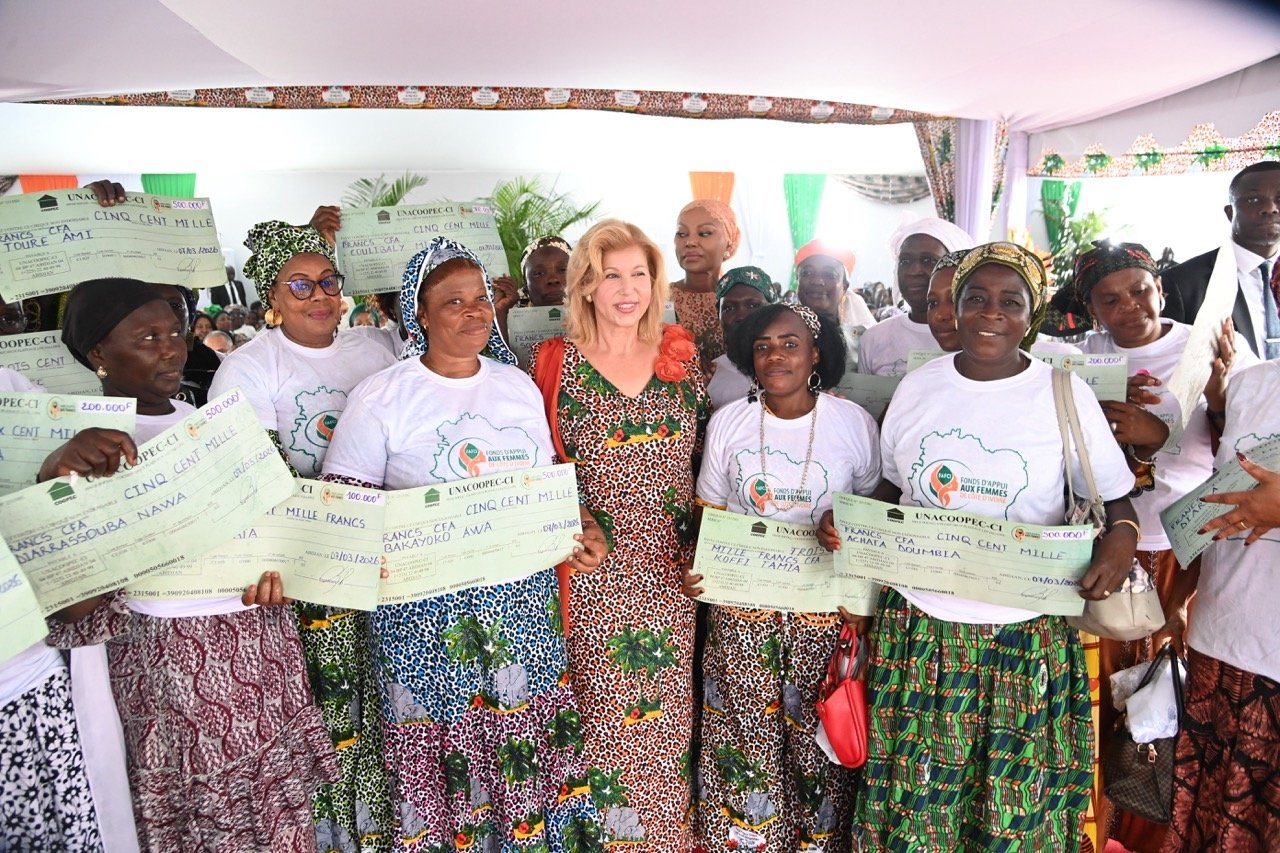 49e édition de la JIF  : La Première Dame Dominique Ouattara appelle à renforcer la justice pour les femmes et les filles