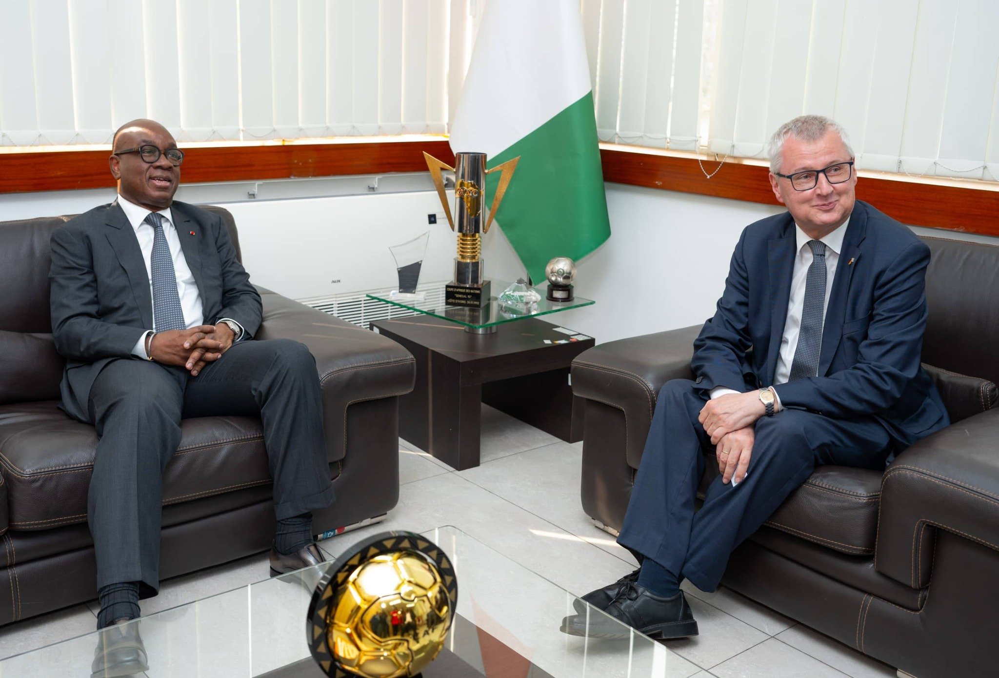 Mondial 2026 : Le match Côte d’Ivoire- Allemagne au cœur de la visite de l’Ambassadeur Mathias Veltin à la FIF
