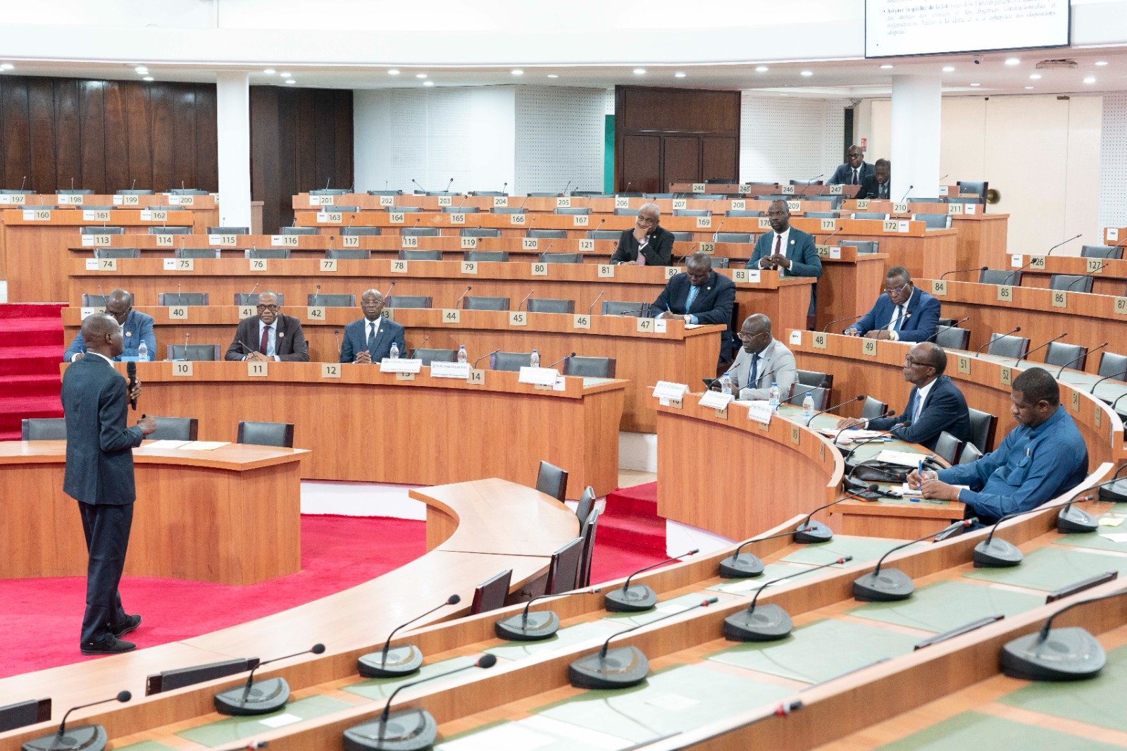 Assemblée nationale : Les nouveaux députés à l’école de la rigueur parlementaire