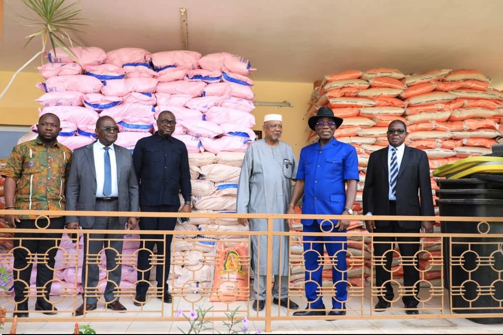 Bouaké : Jacques Assahoré Konan offre 40 tonnes de vivres aux communautés