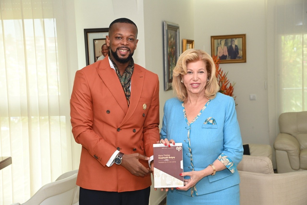 Audience : La biographie de Marie-Thérèse Houphouët-Boigny présentée officiellement à la Première Dame