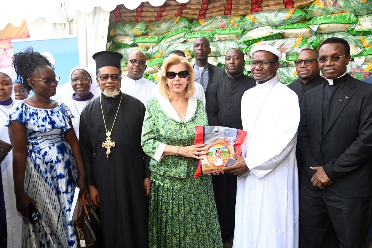 Pâques 2026 : La Première Dame fait un don en vivres de 130 millions FCFA à la communauté chrétienne