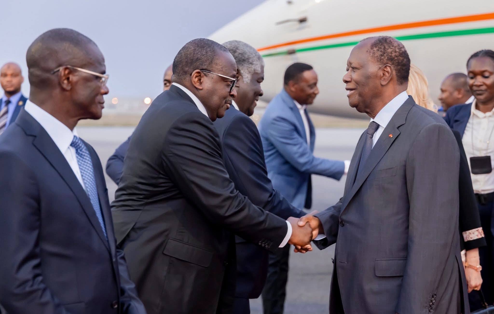 Côte d'Ivoire : Le Président de la République, Alassane Ouattara, a regagné Abidjan, ce samedi 28 mars 2026 après un séjour en France (Officiel)