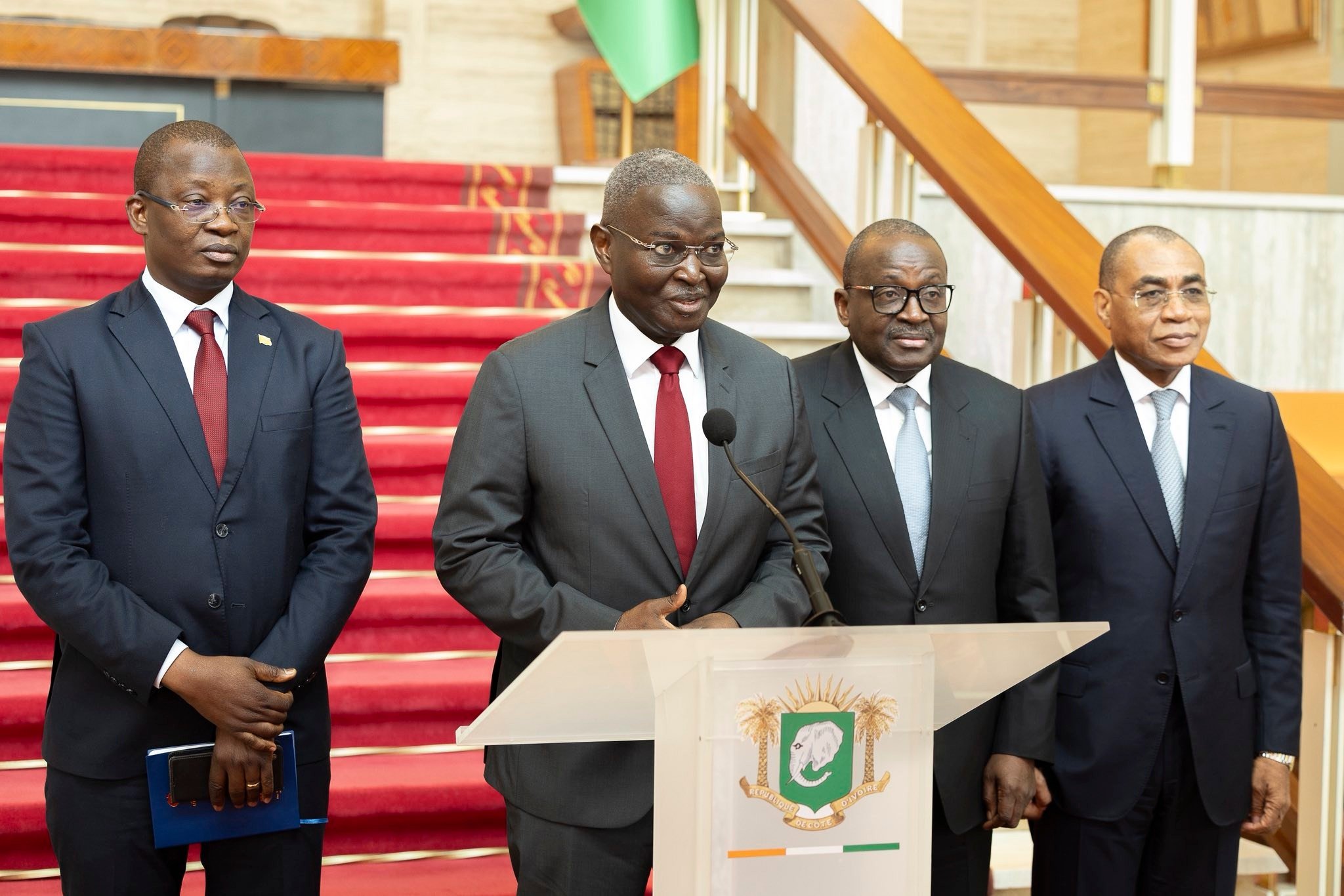 Reçu par le Président de la République : Le président de la Commission de l’UEMOA se félicite de la bonne croissance des Etats membres