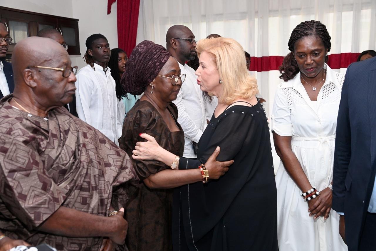 Disparition : Dominique Ouattara au chevet de la famille de Me Tano Emmanuel