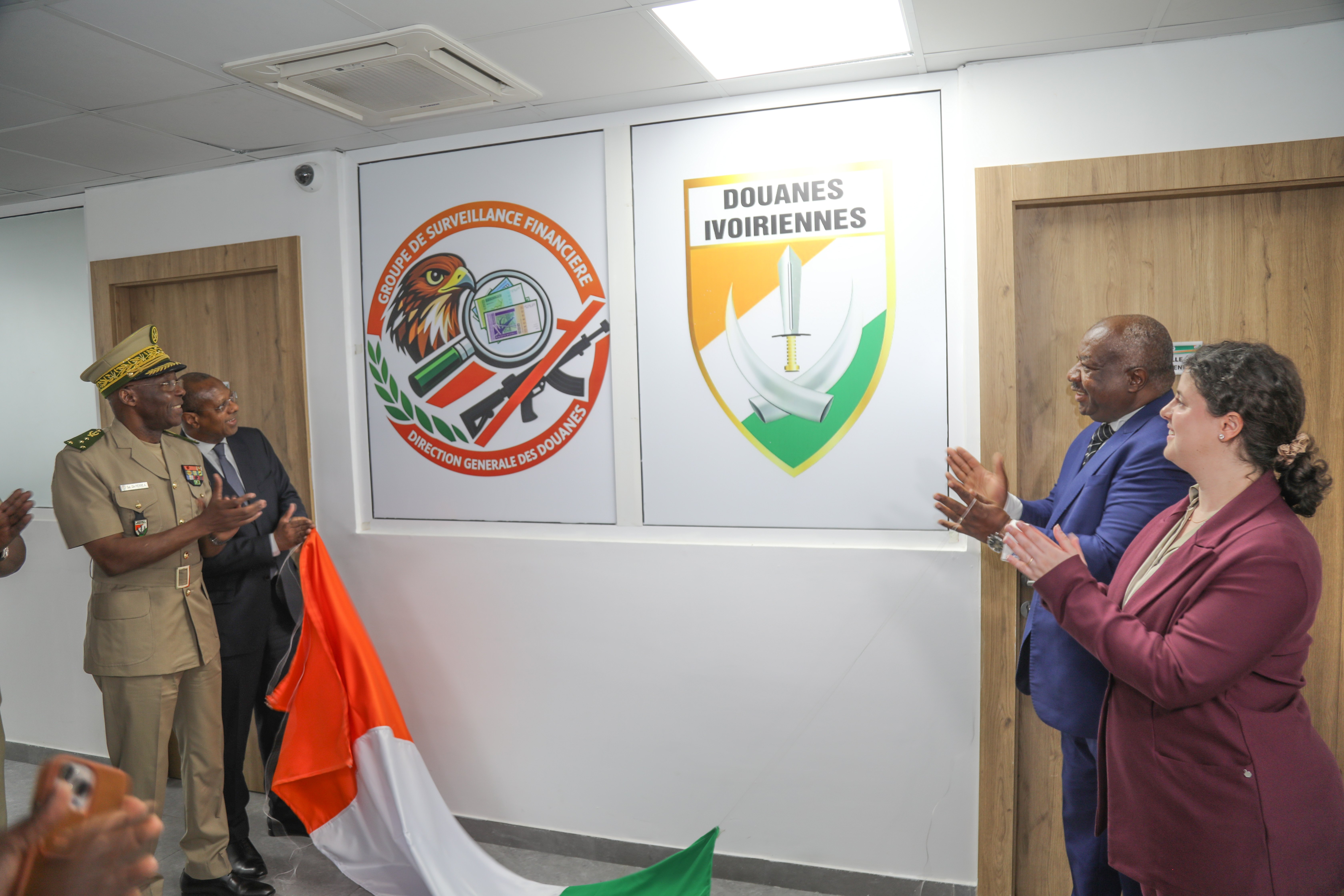 Douanes ivoiriennes : Le groupe de surveillance financière officiellement installé