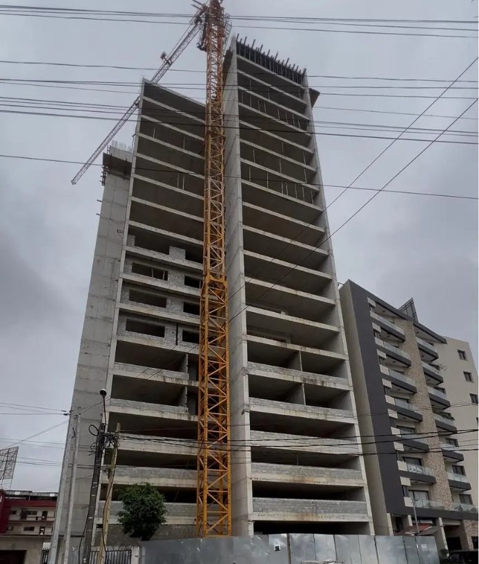 Drame : Un ouvrier fait une chute mortelle du 16ᵉ étage d'un chantier à Marcory Zone 4