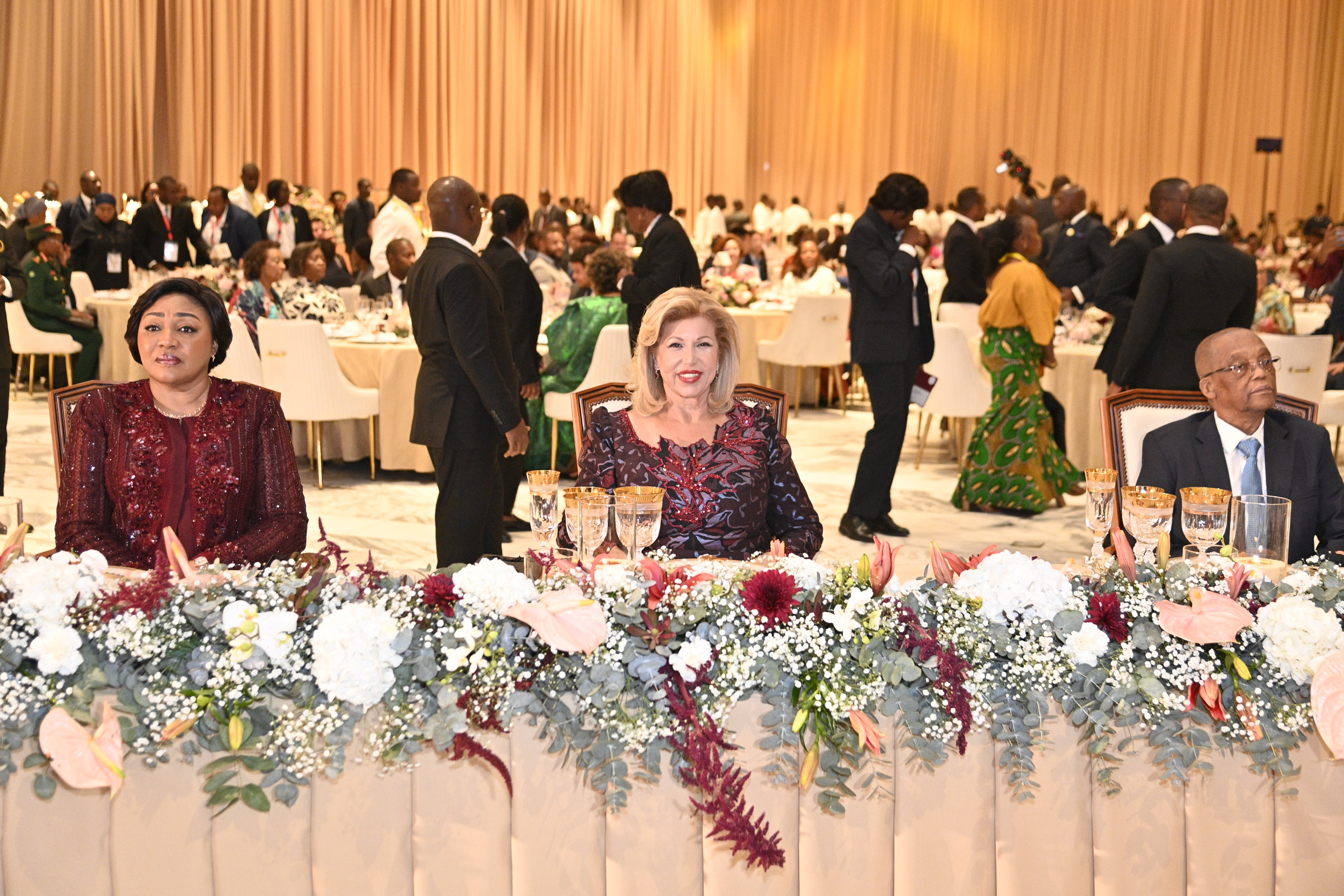 Angola : Dominique Ouattara invitée d’honneur du 2ᵉ dîner de gala de l’OPDAD