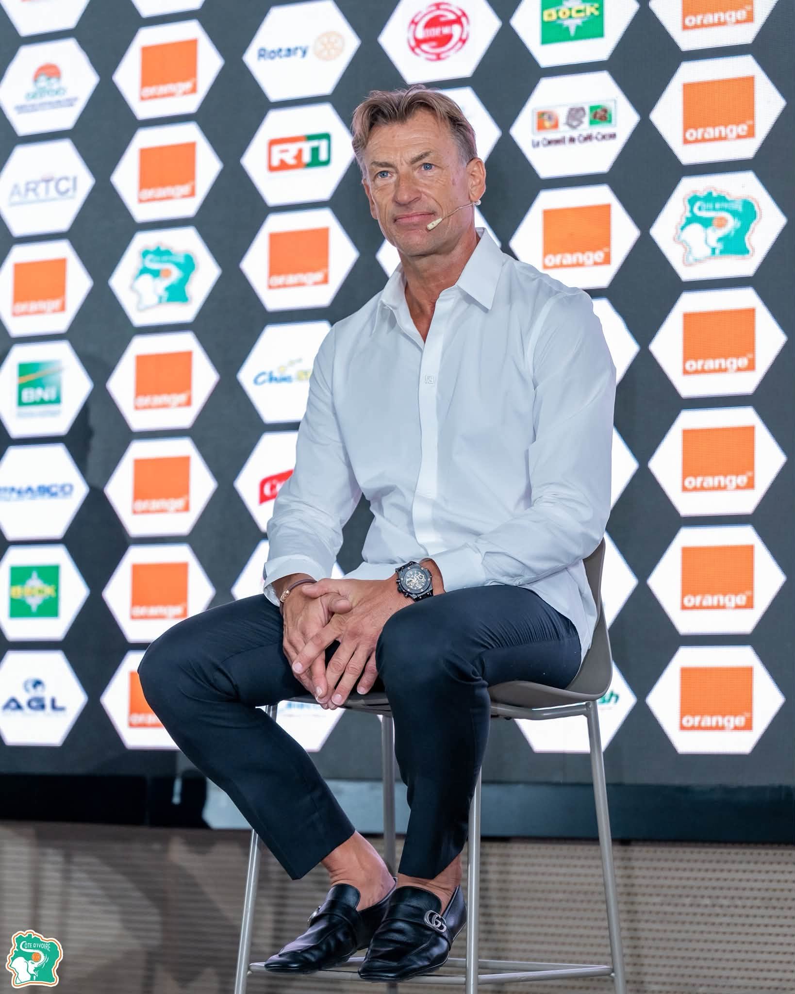 Football-Qualification CAN 2027 : Hervé Renard fait appel à huit nouveaux pour sa première liste