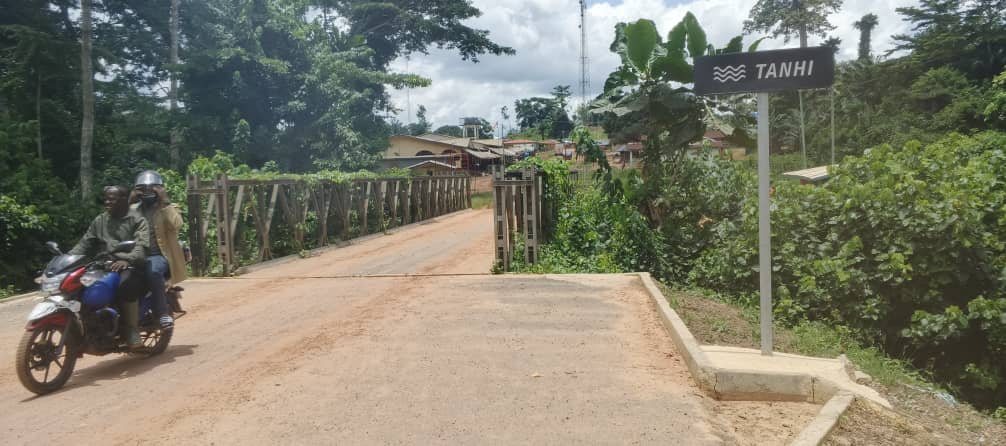 Travaux de bitumage de l'axe Bloléquin-Toulepleu–frontière Liberia : Anne Ouloto-Lamizana : « Le Président Alassane Ouattara fait ce qu'il dit »