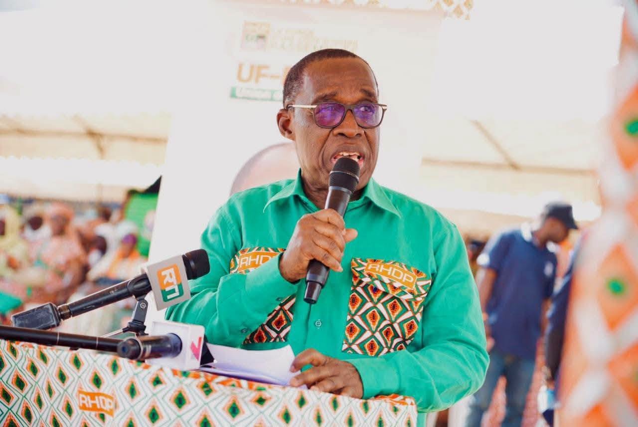 Sud-Comoé - Aka Aouélé aux amazones du RHDP : ''Votre engagement doit demeurer une force pour notre grand parti et pour la Côte d'Ivoire''