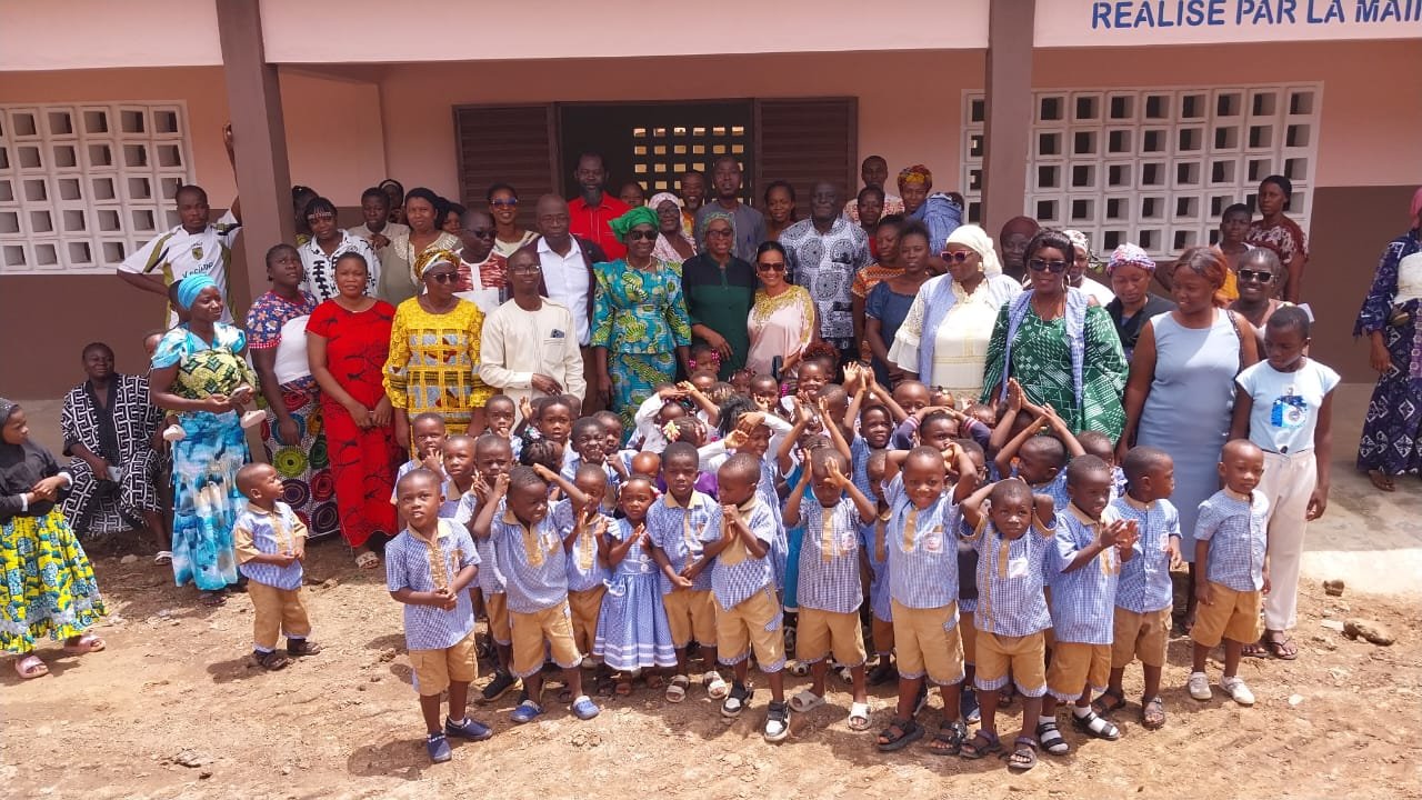 Bouaké : Le conseil municipal offre un bâtiment au groupe scolaire Nimbo 1