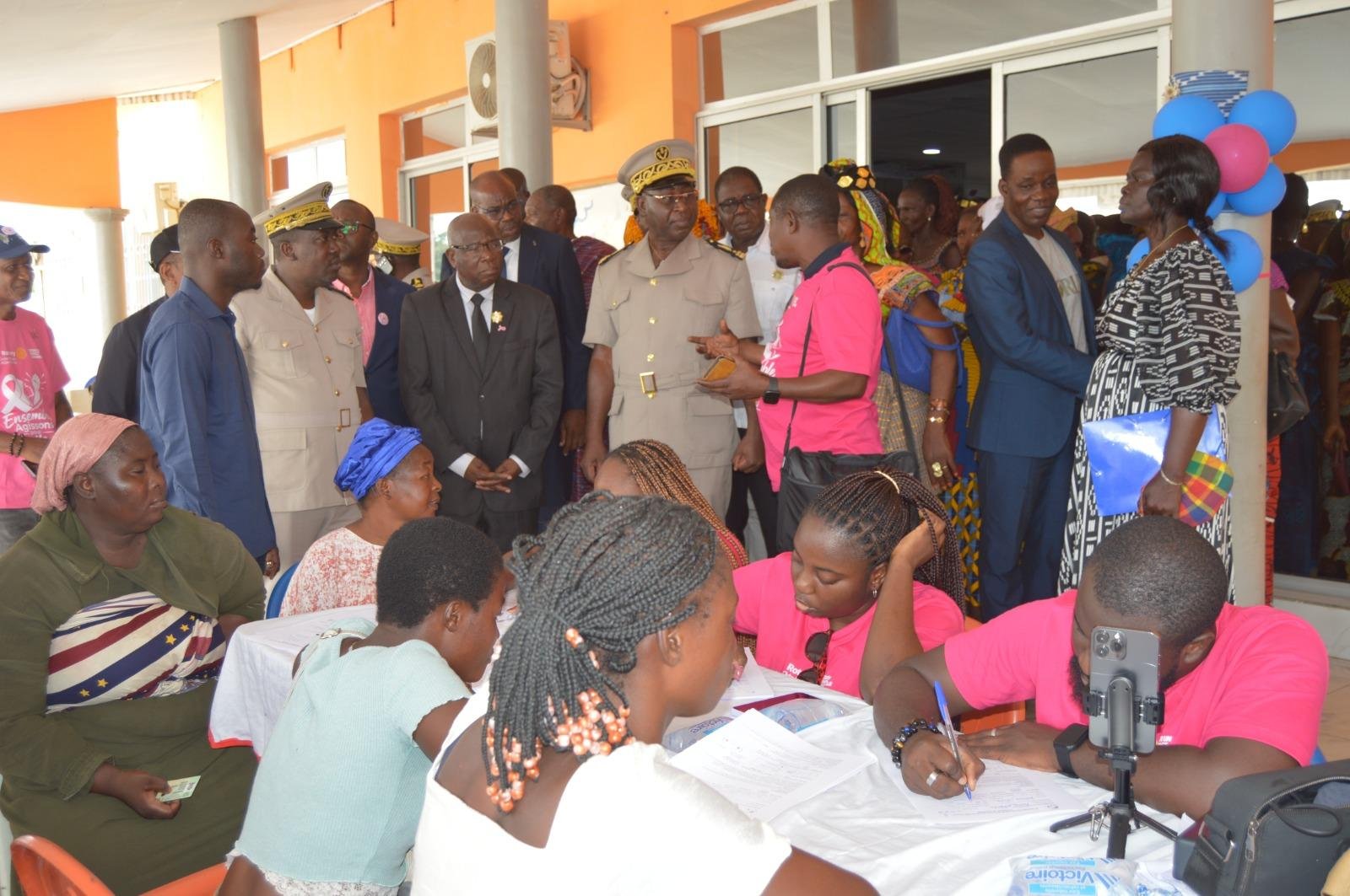 Béoumi : Le Rotary Club Abidjan Akwaba sensibilise et dépiste les cancers du sein et du col de l’utérus