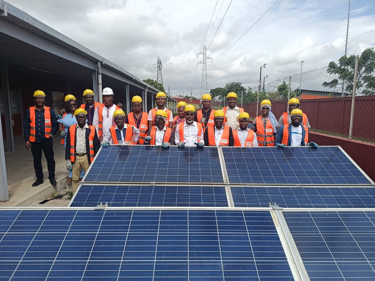 Bingerville-Énergie solaire photovoltaïque : Des journalistes et enseignants-chercheurs sensibilisés aux enjeux du solaire